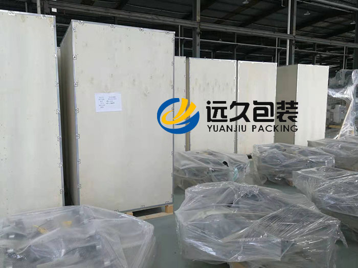 钢带木箱 钢带木箱